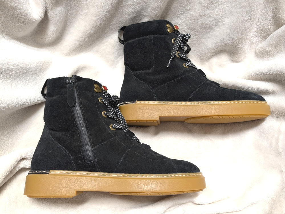 Cole Haan sz 6 Boot bootie Grand 360 waterproof black suede laces
